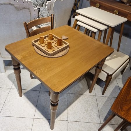 میزنهارخوری بهاره در شاهین شهر