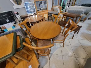 میز غذاخوری گرد در شاهین شهر