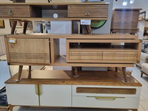 میز تی وی کوبیاکس در شاهین شهر