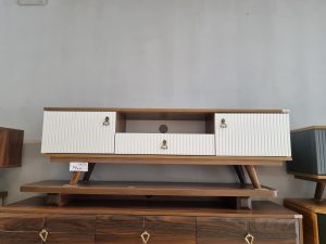 میزتلویزیون مدل اتریشی در شاهین شهر