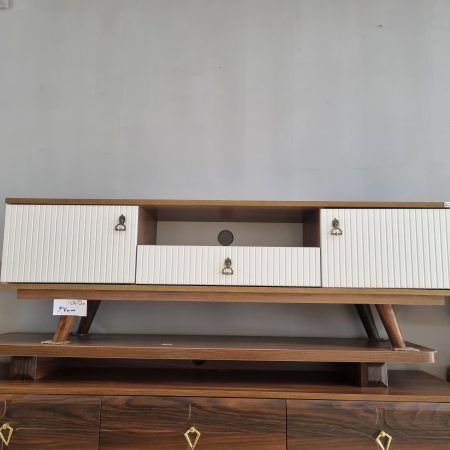 میزتلویزیون مدل اتریشی در شاهین شهر